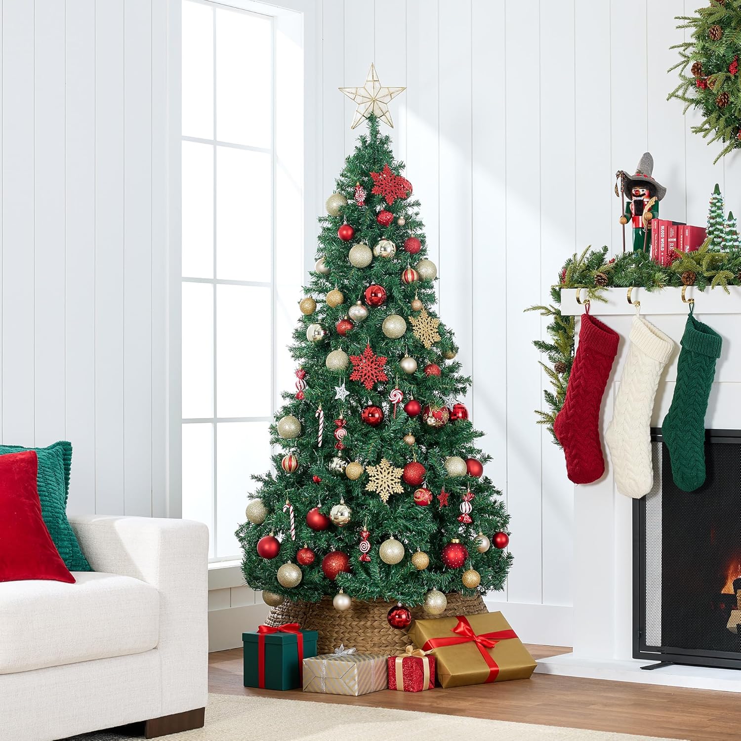 6ft Unlit Hinged Artificial Christmas Tree, Realistic & Easy Assembly - Saiyora&Zubaid